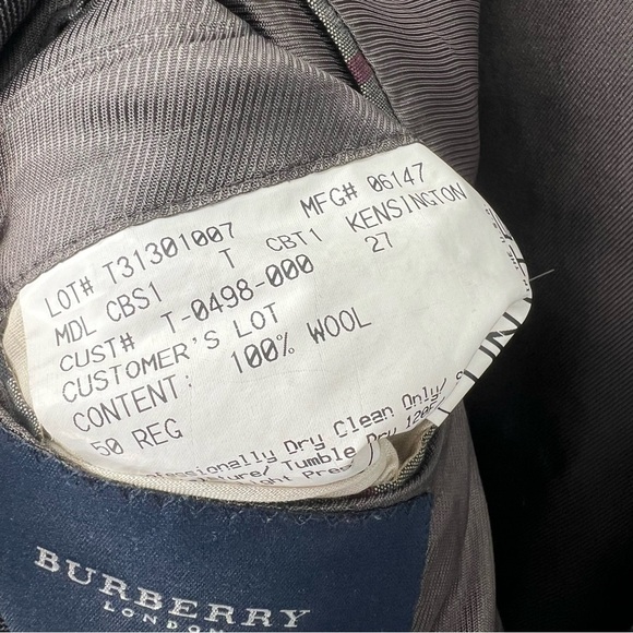 Vintage Burberry London Boyds Philadelphia 100% Wool Gray Pinstripe 50 Regular - Picture 8 of 16